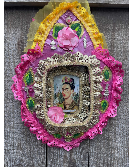 Coeur métal niche Frida Kahlo