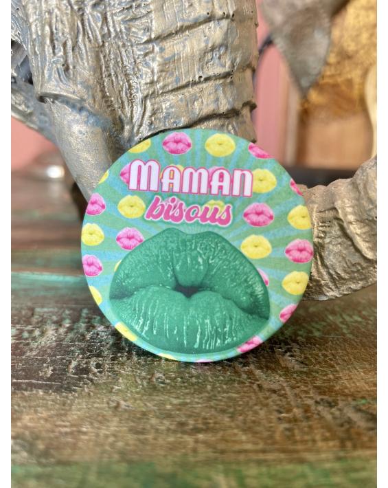 Badge Maman Bisous bleu - 45mm