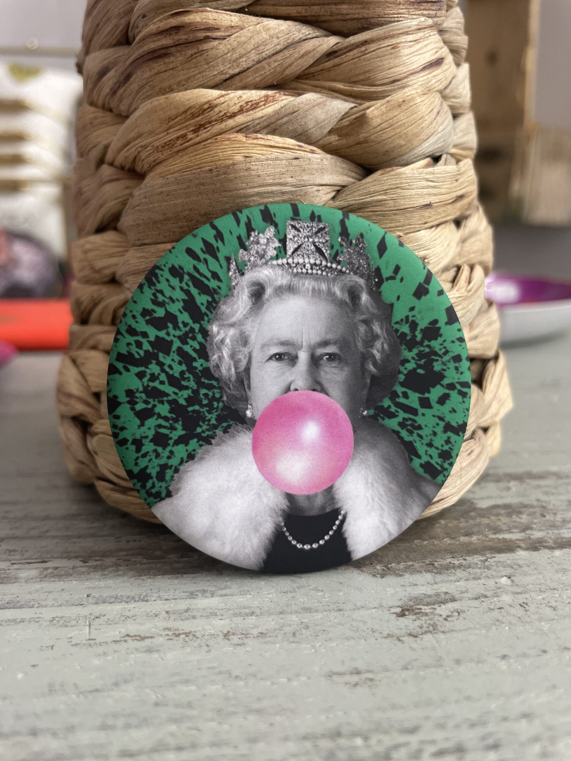 The splash Queen (vert)